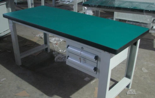防靜電工作臺(tái) 防靜電工作臺(tái)
